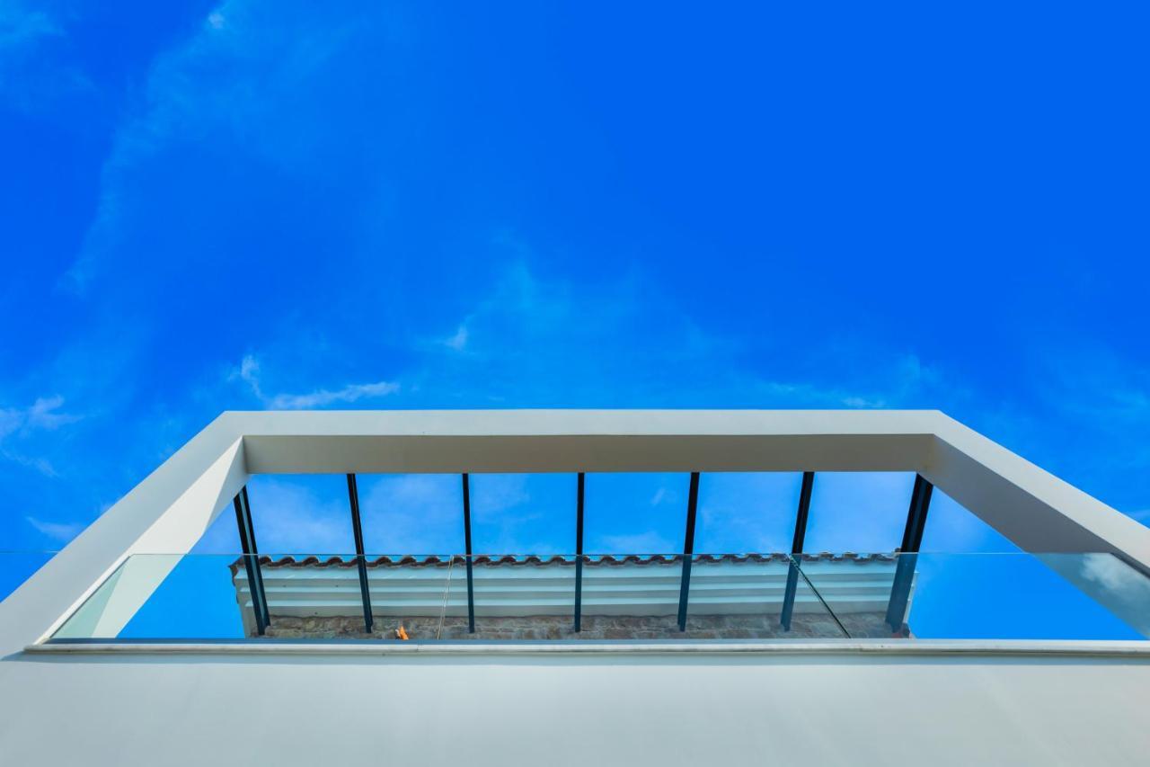 Epta Villas Luxury Redefined อาเกีย ปาราสเควิ ภายนอก รูปภาพ