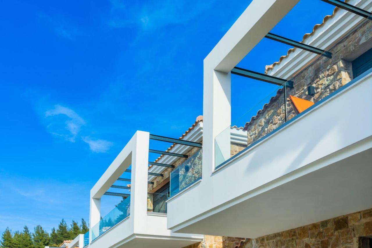 Epta Villas Luxury Redefined อาเกีย ปาราสเควิ ภายนอก รูปภาพ