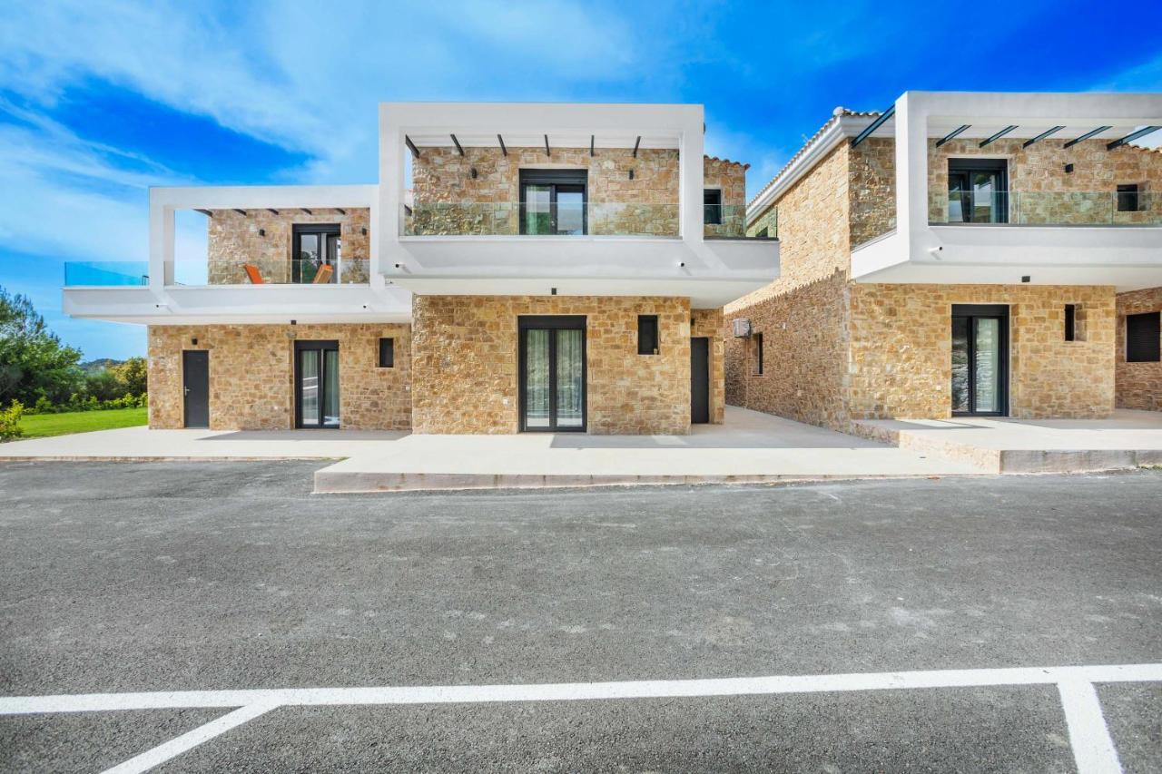 Epta Villas Luxury Redefined อาเกีย ปาราสเควิ ภายนอก รูปภาพ